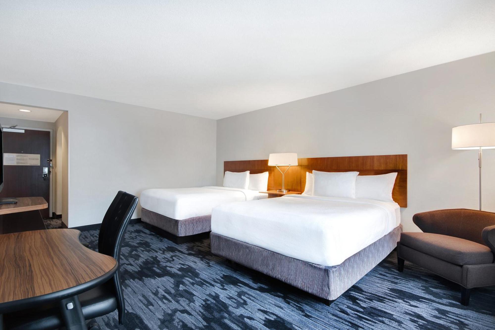 Fairfield Inn And Suites By Marriott Rochester West/Greece Exterior photo