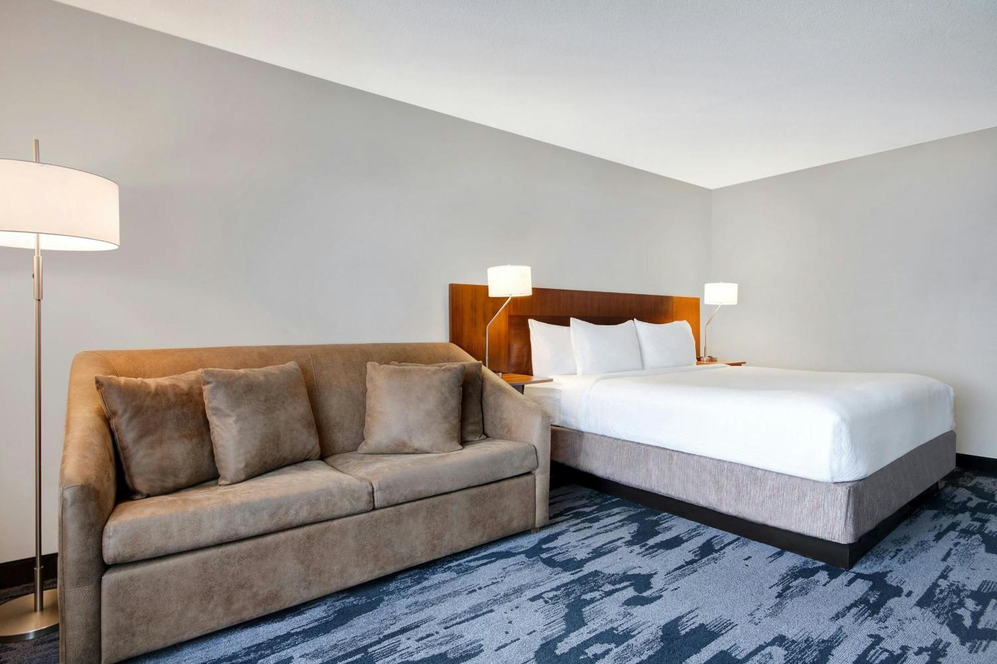 Fairfield Inn And Suites By Marriott Rochester West/Greece Exterior photo