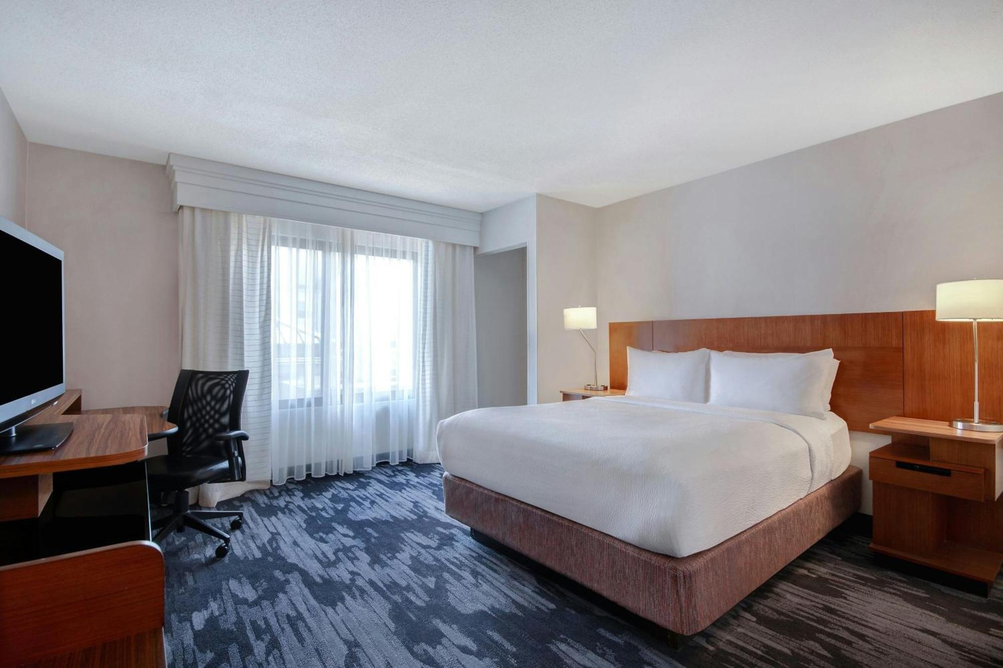 Fairfield Inn And Suites By Marriott Rochester West/Greece Exterior photo