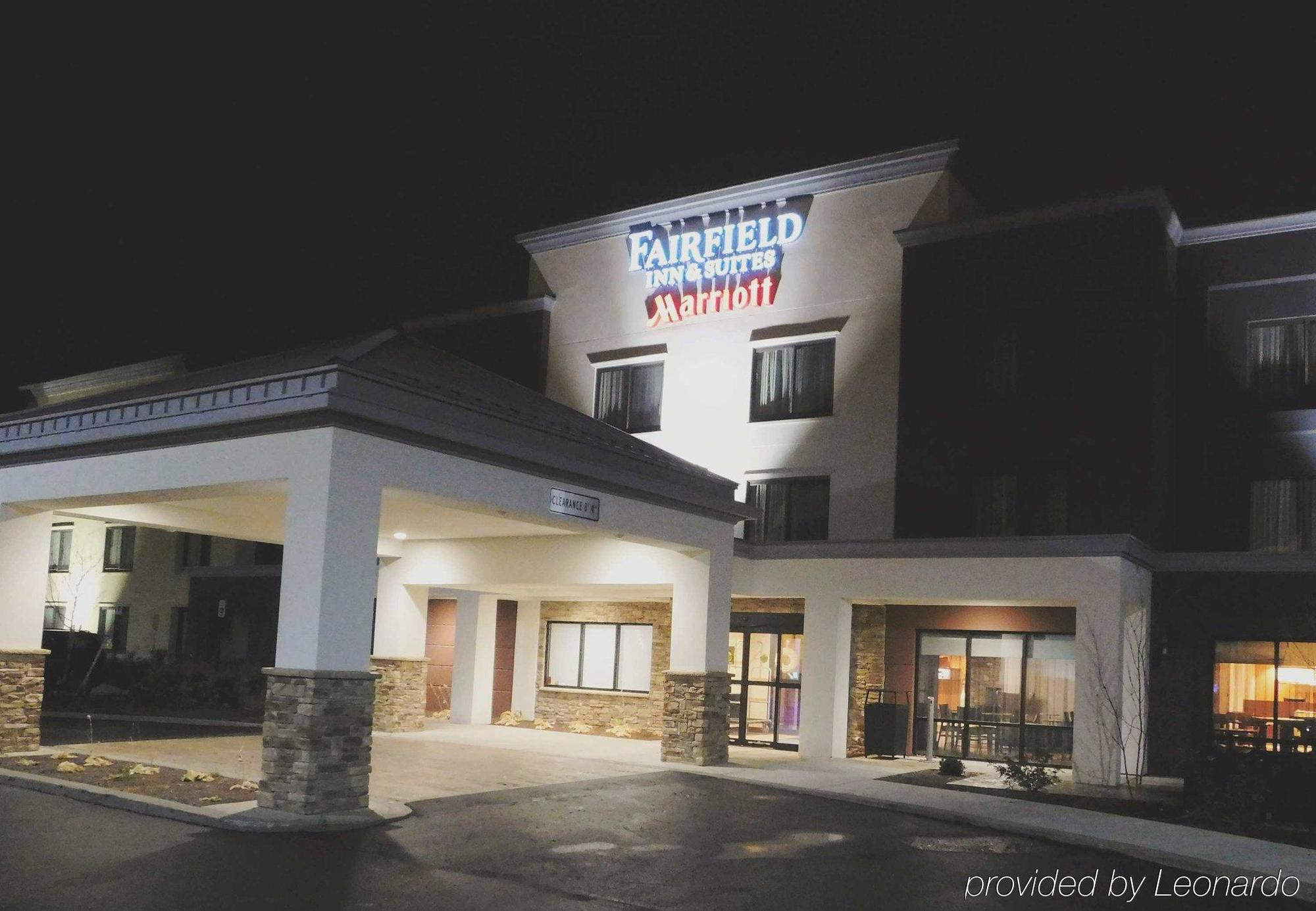 Fairfield Inn And Suites By Marriott Rochester West/Greece Exterior photo